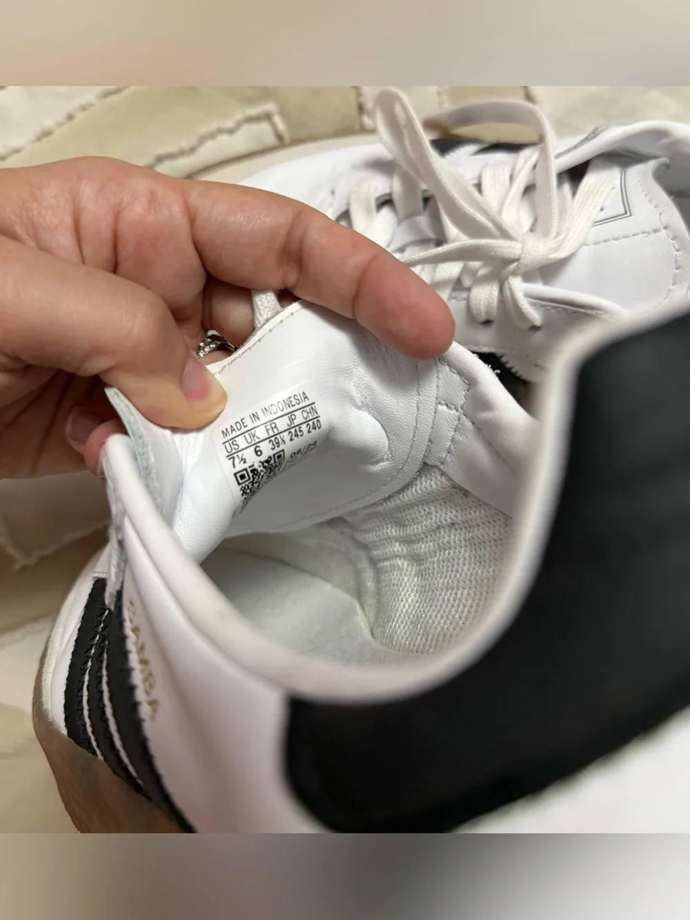 Adidas Sambae Sneakers - Picture 3 of 4